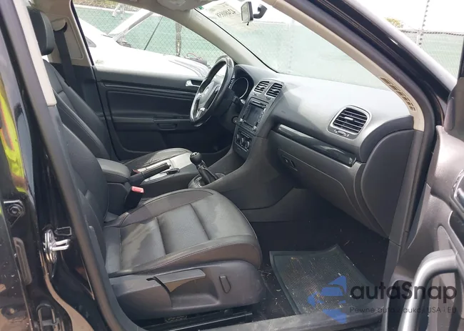 3VWML7AJXBM676638: 42480858