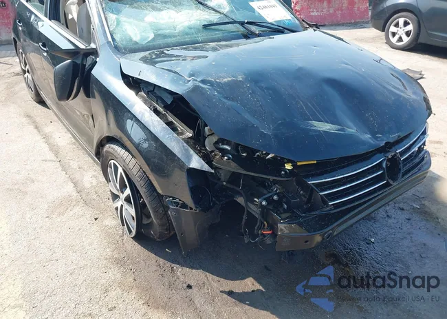 3VWDB7AJ5HM208277: 42481041