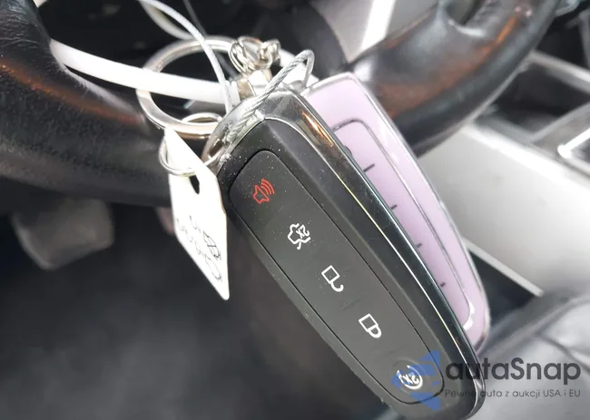 1FMJU1KT0FEF49940: 42481158