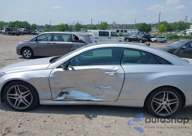 WDDKJ6HB9GF329193: 42481216