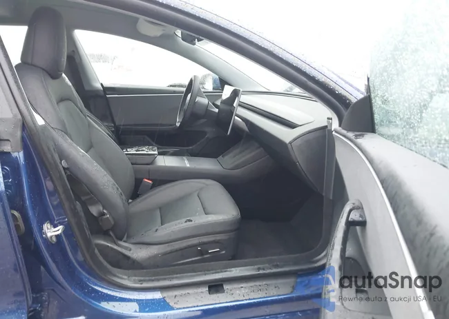 5YJ3E1EA7SF997945: 42481225