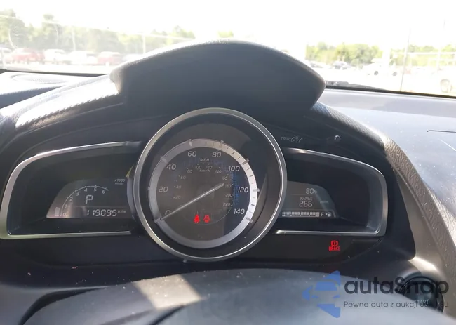 3MYDLBYV6JY333624: 42480461