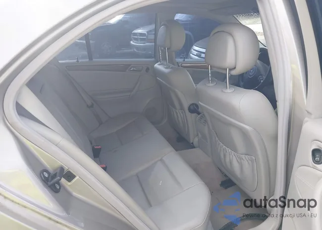 WDBRF52H47F934920: 42480555