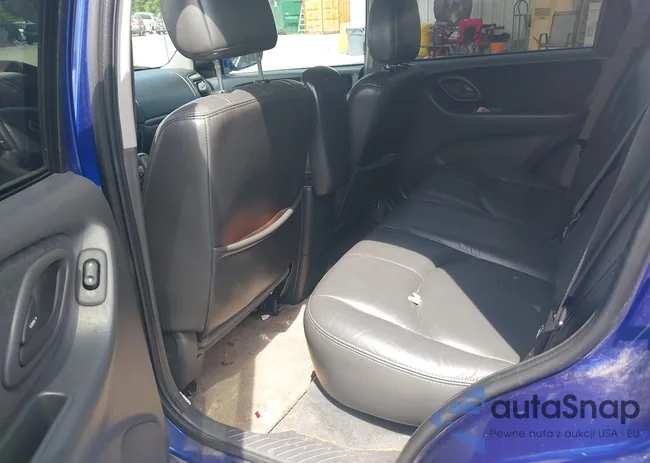 4F2YZ06175KM17944: 42480570