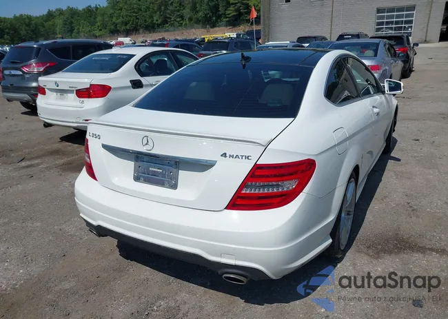 WDDGJ8JB5DG089402: 42481776