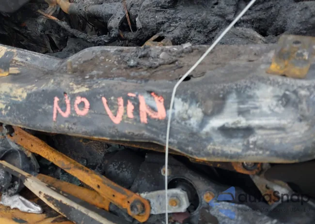 KMHCU4AE6CU244652: 42481897