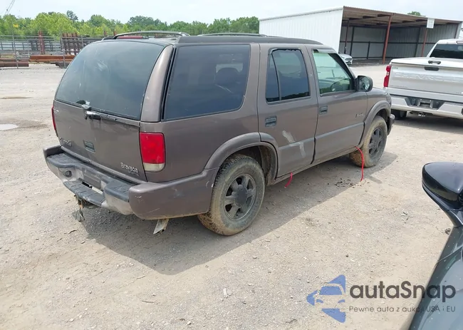 1GHDT13W3X2710047: 42481978