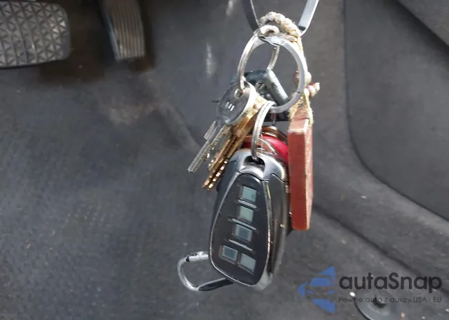 1G1ZB5ST3KF200112: 42482060