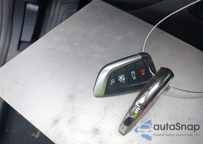 5UXTR7C58KLF32733: 42482076