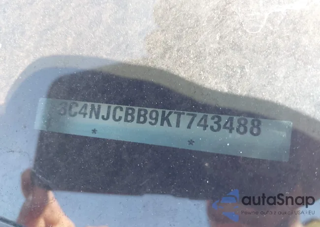 3C4NJCBB9KT743488: 42482099
