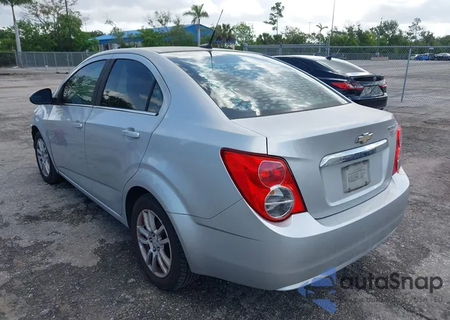 1G1JC5SH2C4143923: 42482206