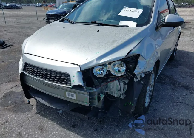 1G1JC5SH2C4143923: 42482206