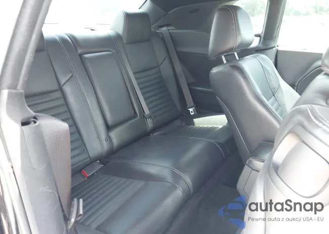 2C3CDYAG2EH100149: 42482301