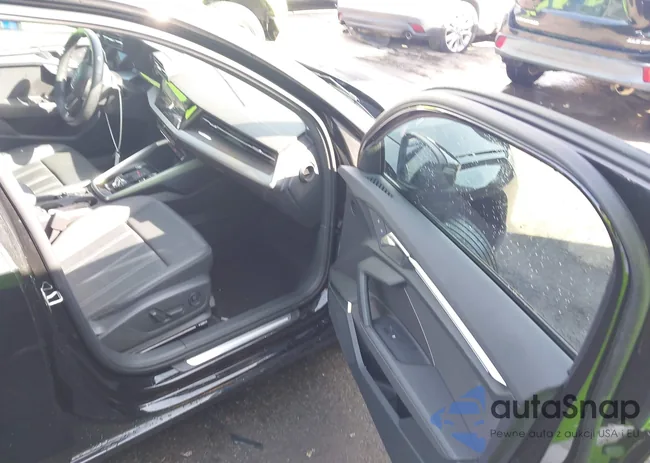 WAUHUDGY5NA092523: 42481596