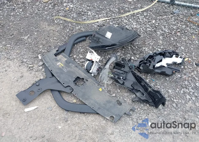 3C4NJDDB9NT193703: 42482777