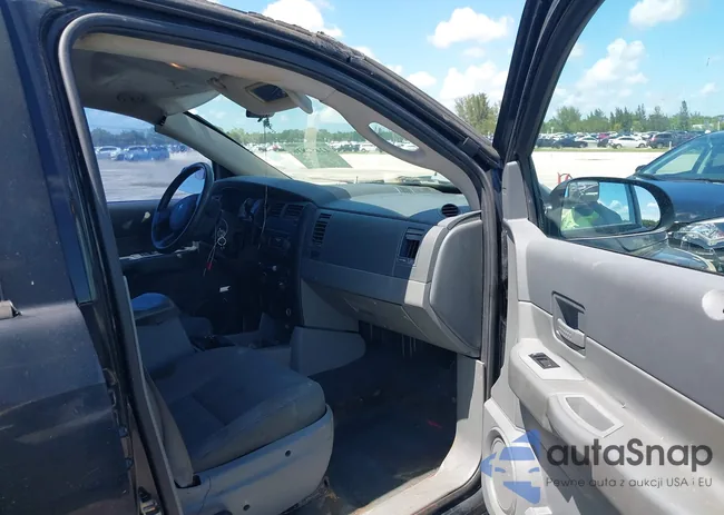 1D4HD38K26F117571: 42482836