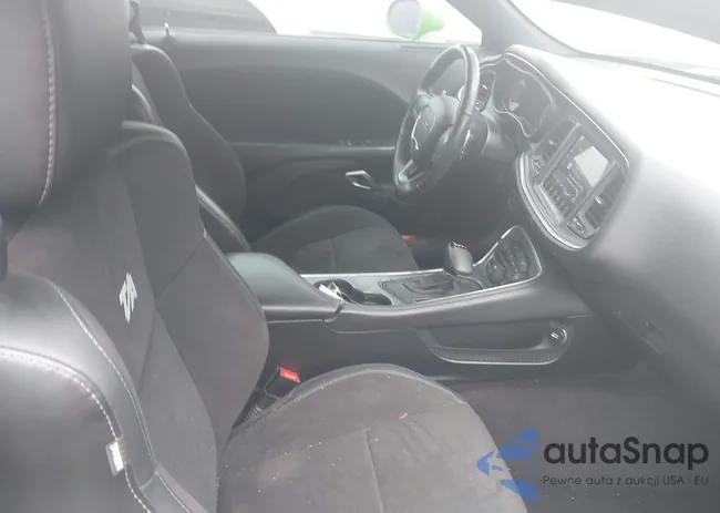 2C3CDZBT9HH572712: 42482868