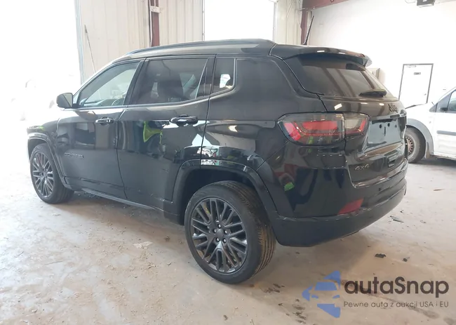 3C4NJDCN8PT546852: 42482936