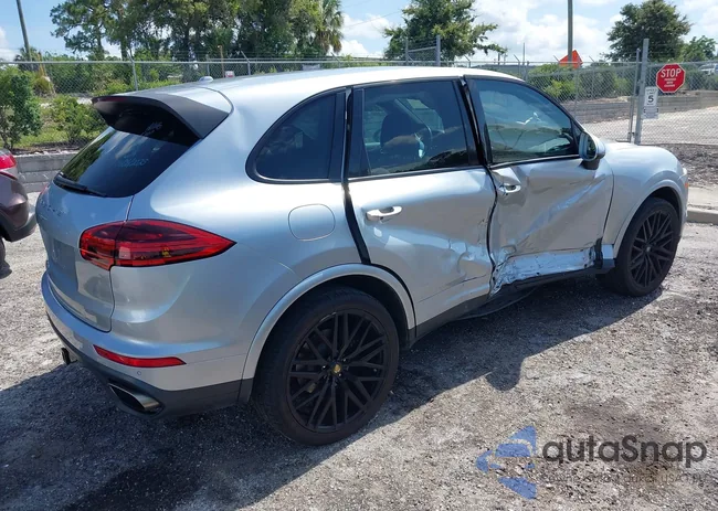 WP1AA2A21HKA83921: 42483127