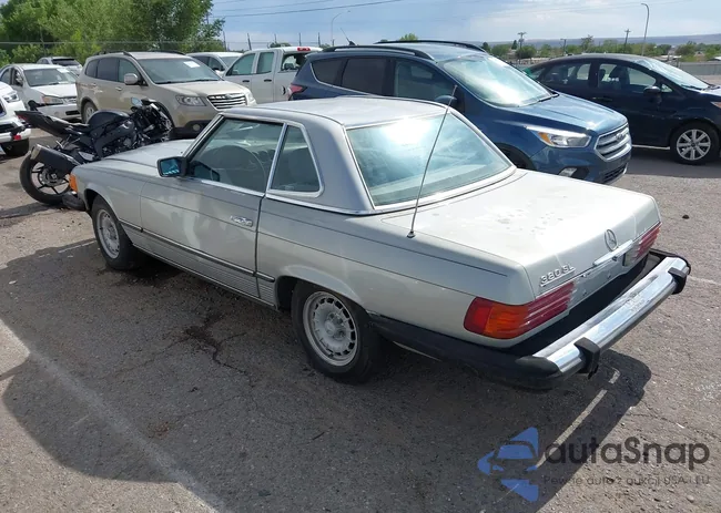 WDBBA45A8CB017571: 42483211