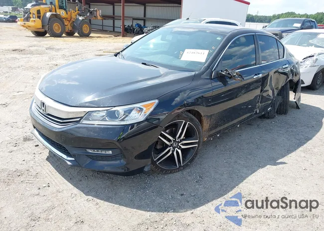 1HGCR2F53GA082801: 42482611