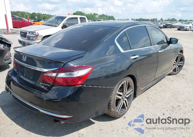 1HGCR2F53GA082801: 42482611