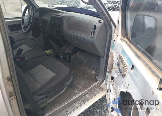 1FTYR10D74PA99656: 42482651