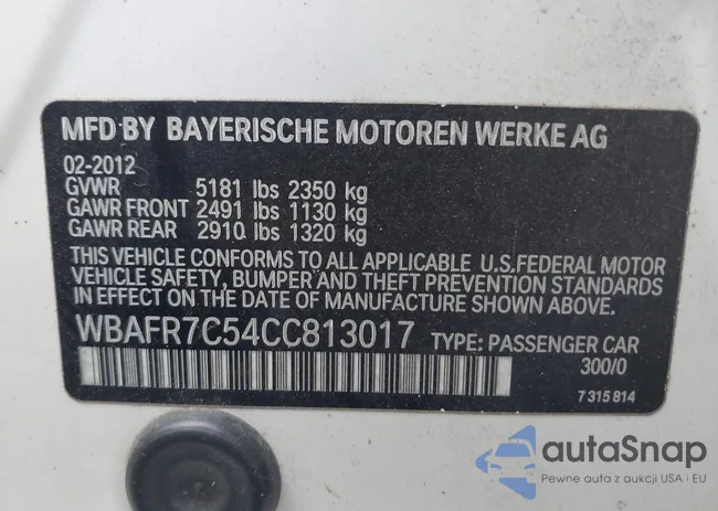 WBAFR7C54CC813017: 42483773