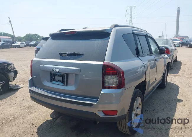 1C4NJDBB6GD756640: 42483979