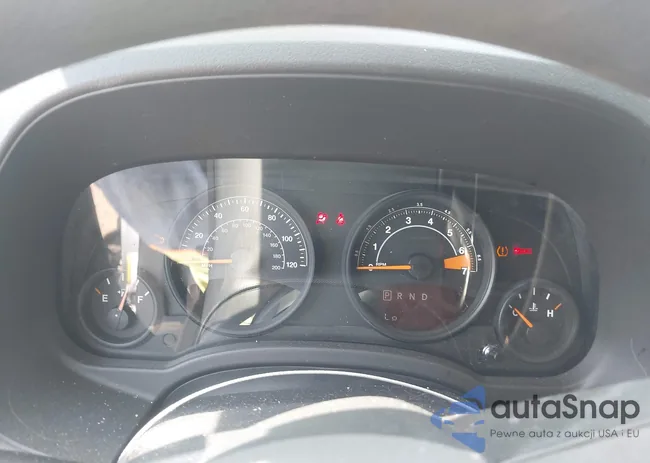 1C4NJDBB6GD756640: 42483979