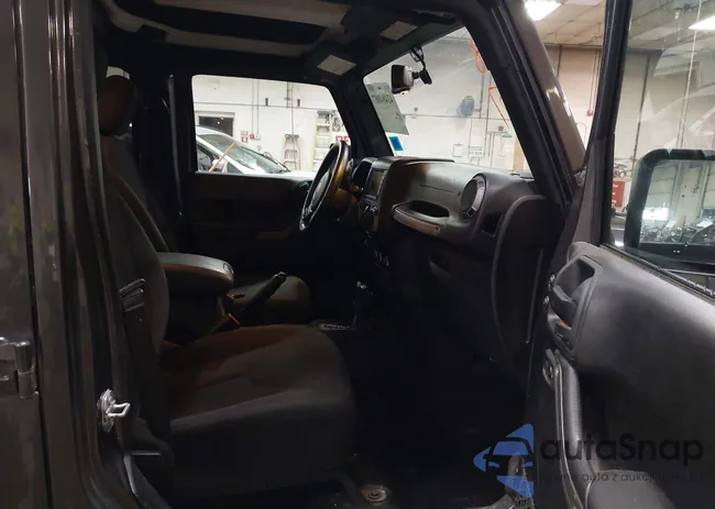 1C4HJWDG7HL734929: 42484007