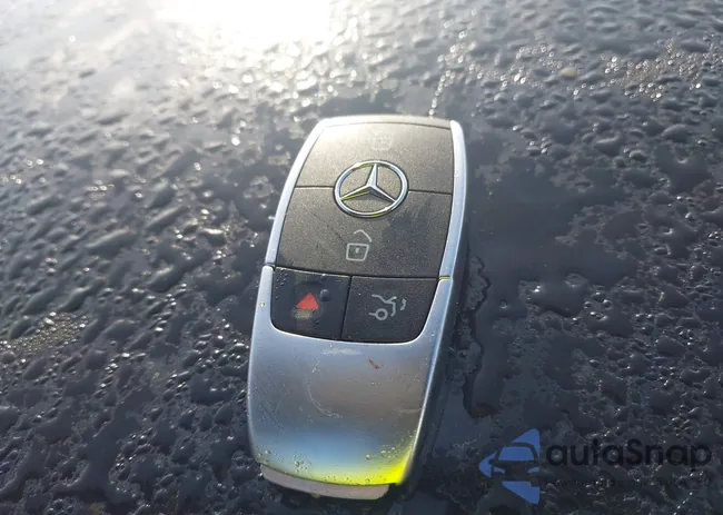 W1KWJ8DB9PG118797: 42484011