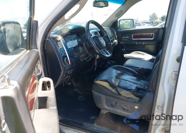 3C6UD5FL1CG309889: 42484013