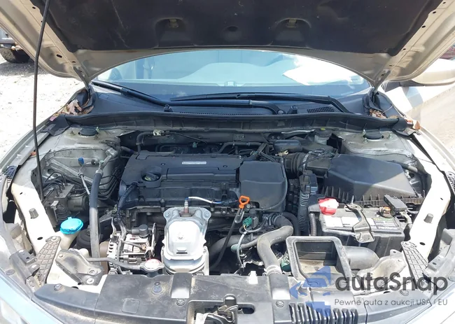 1HGCR2F38HA016292: 42483351