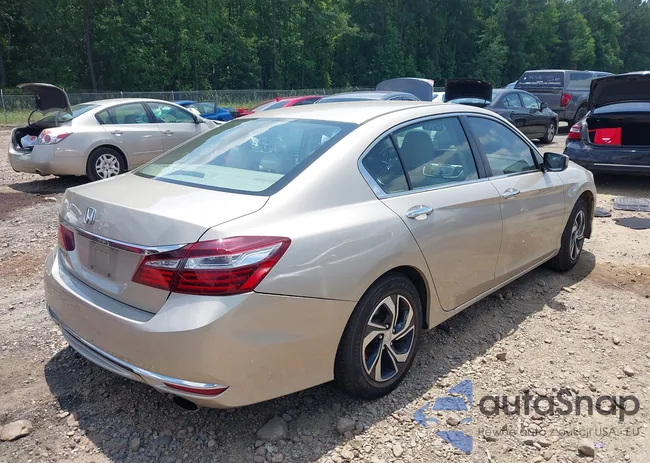 1HGCR2F38HA016292: 42483351