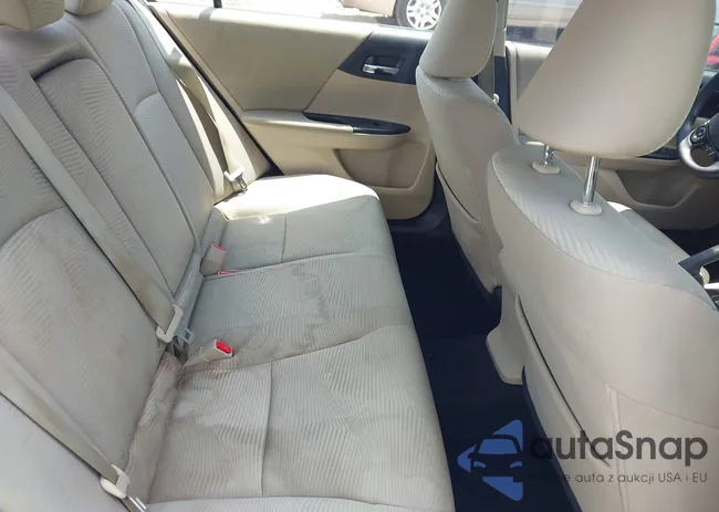 1HGCR2F38HA016292: 42483351