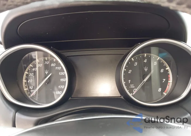 ZN661XUAXKX323919: 42484880