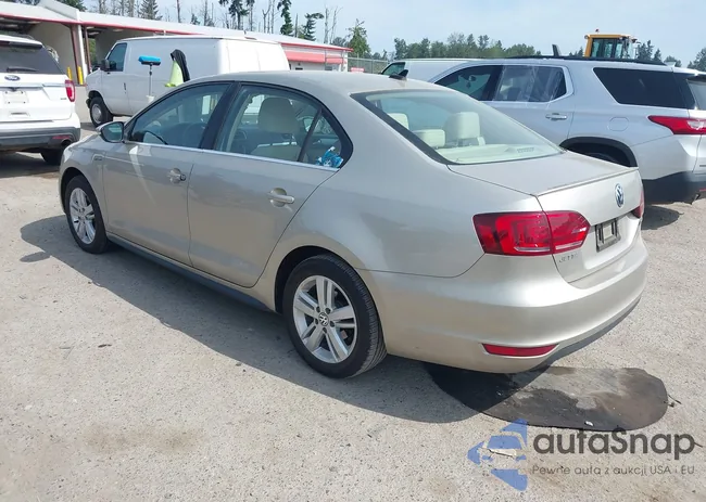 3VW637AJ7EM332245: 42484939