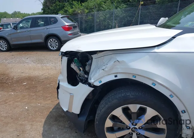 5XYP6DHC8LG010227: 42484965