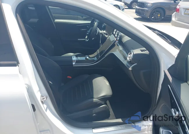 W1KAF4GB5NR036745: 42485103