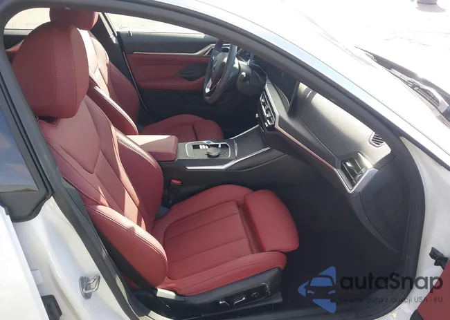 WBY43AW08RFT12002: 42485146