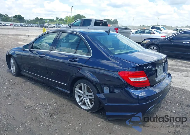 WDDGF8AB0EA963015: 42484436