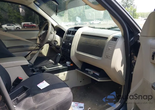 1FMCU0C74CKA20489: 42484439