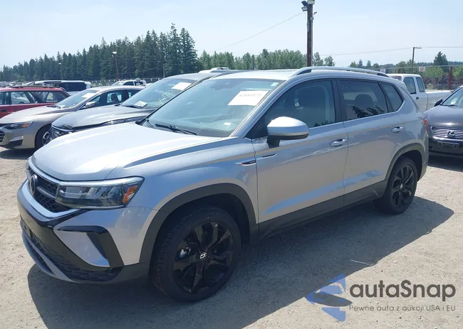 3VVLX7B24NM090940: 42484525