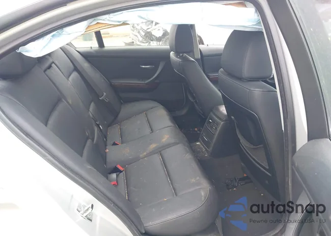 WBAVB17516NH93280: 42484601