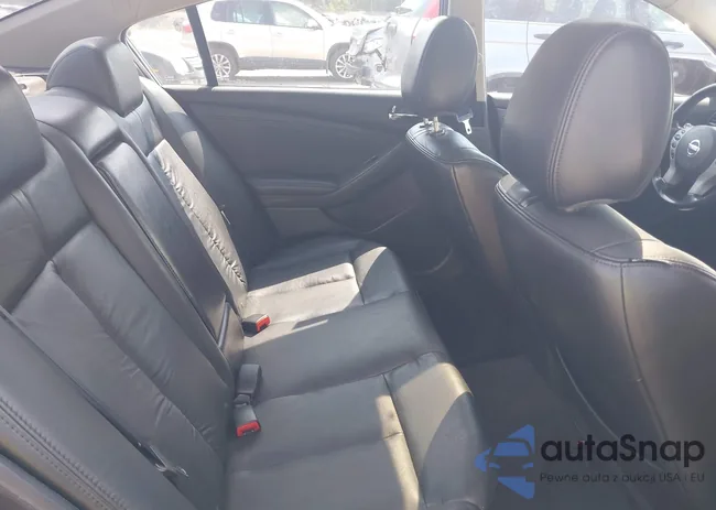 1N4AL21E69N560905: 42485618