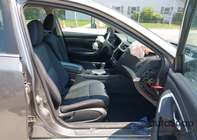 1N4AL3AP2HC284580: 42485630