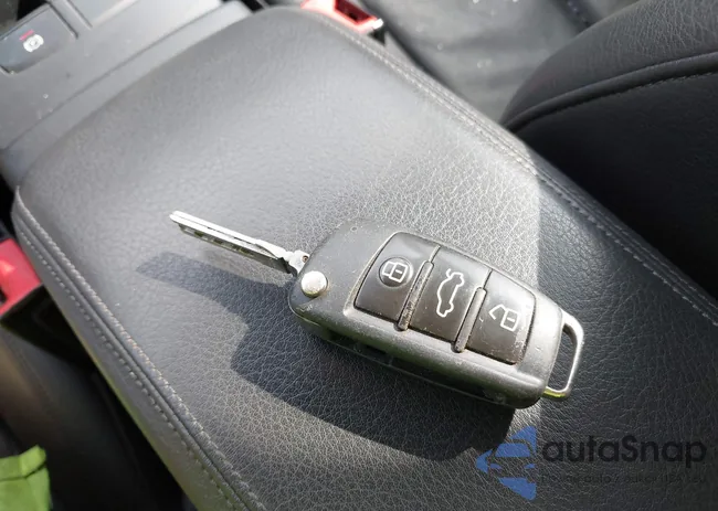 WAUBFGFF9F1007122: 42486779