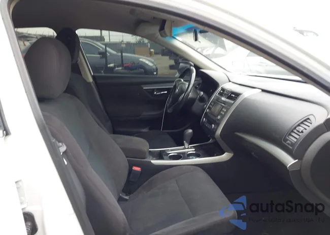 1N4AL3AP4EC317607: 42487107