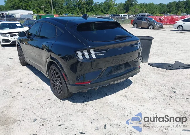 3FMTK4SX3PMA28757: 42487144